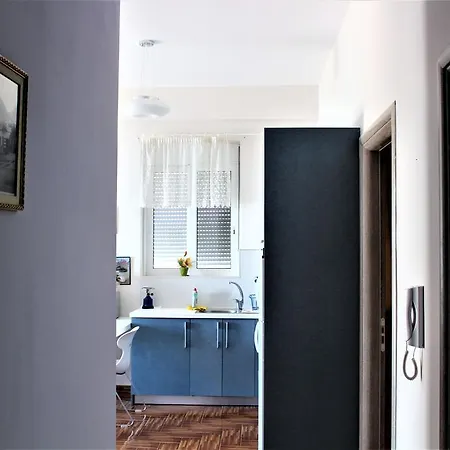 Seaside Apartment Sarande